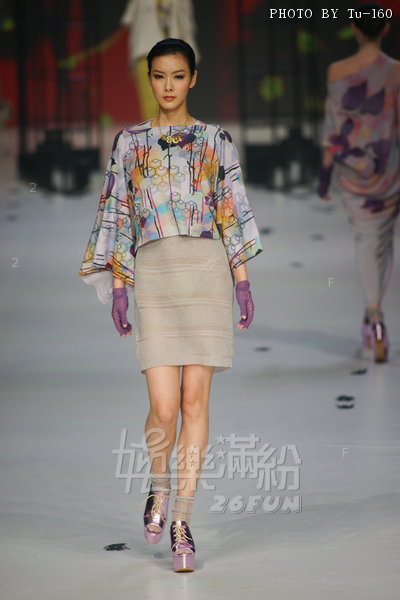 HKFW12FW-D3G1_158.jpg