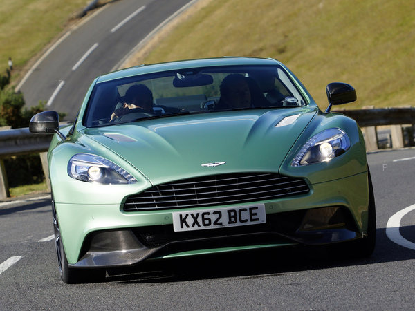 astonmartin_vanquish-uk-2012_r14_jpg.jpg