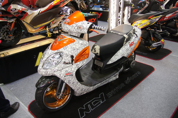 TW-MotoBike12_101.jpg