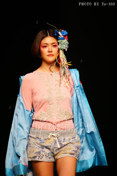 HKFW2011W-D1G1_051.jpg