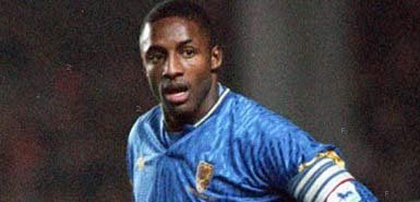 john-fashanu-385_184528a.jpg