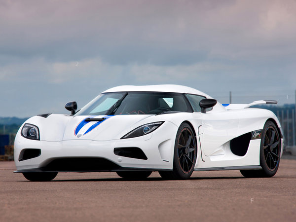 koenigsegg_agera-r-2012_r5_jpg.jpg