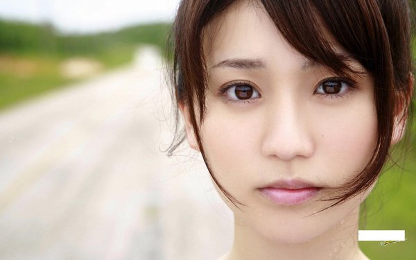 Oshima-Yuko-desktopsky-0[1].jpg