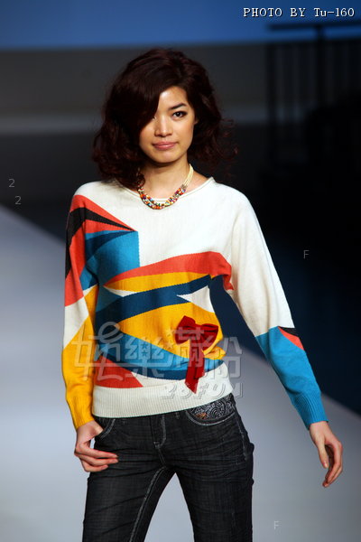 HKFW12FW-D3L1_039.jpg