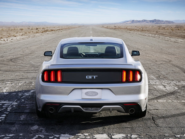 ford_mustang-gt-2014_r21.jpg.jpg