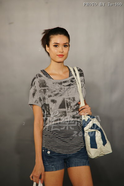 HKFW2011S-D1M1_047.jpg