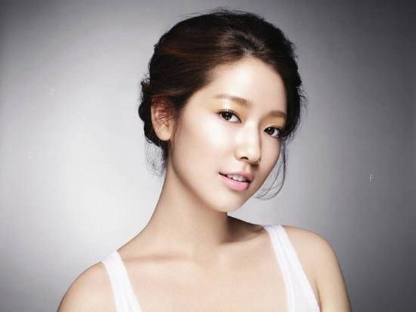 parkshinhye-1.jpg