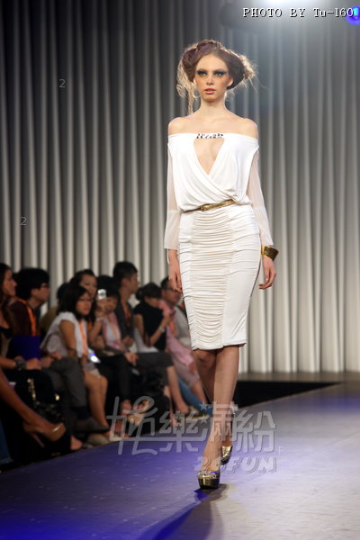 HKFW2010S-D2M1_006.jpg