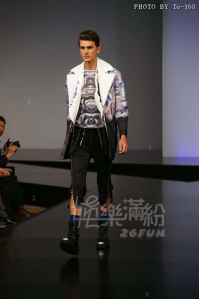 HKFW2012SS-D1m3_275.JPG