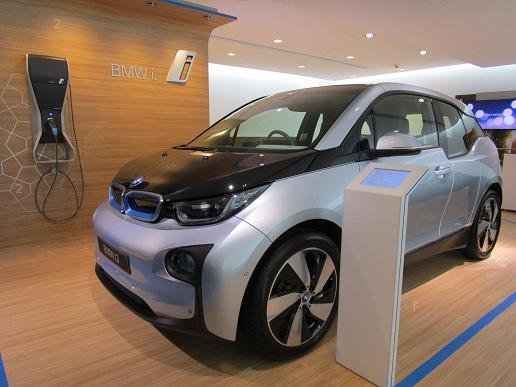 BMW i3 BRING MY WIFE.jpg