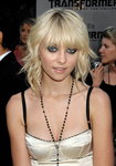 50814-taylor-momsen-2009-06-22-los-angeles-premier.jpg