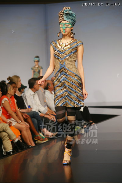 HKFW2012SS-D1HS6_069.JPG