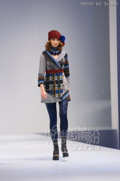 HKFW2010-D2M2_021.jpg