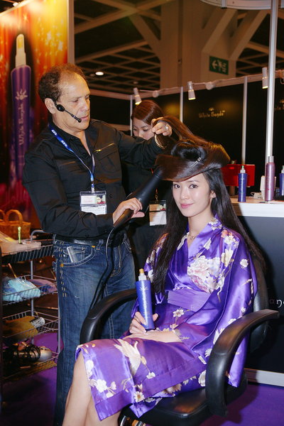 COSMOPROFAsia11_63.jpg