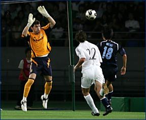 19d1605casillas2005tokio288x236p.jpg