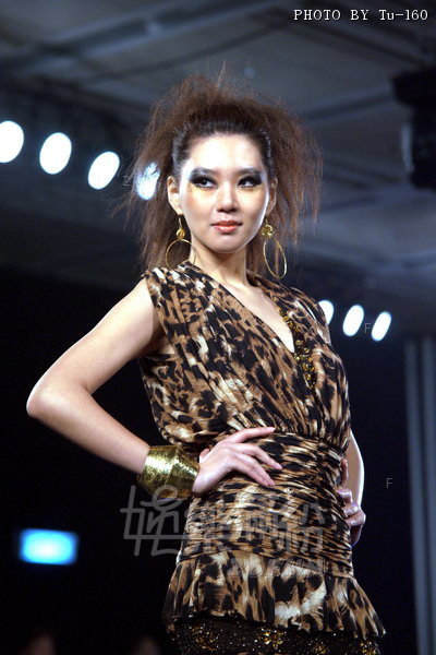 HKFW2010S-D2M1_078.jpg