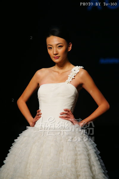 HKFW2011W-D2M5_090.jpg