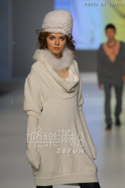 HKFW2010-D4M2_154.jpg