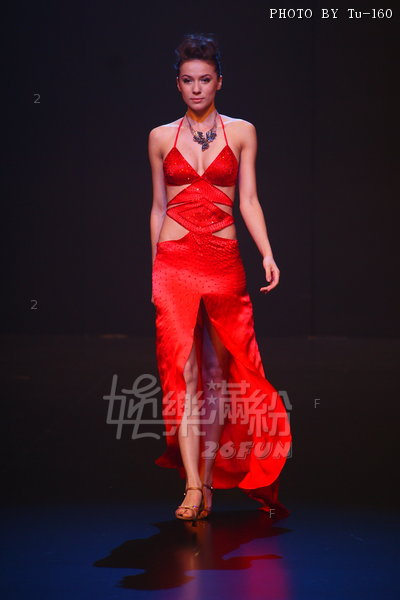 HKFW2011W-D1M1_001.jpg