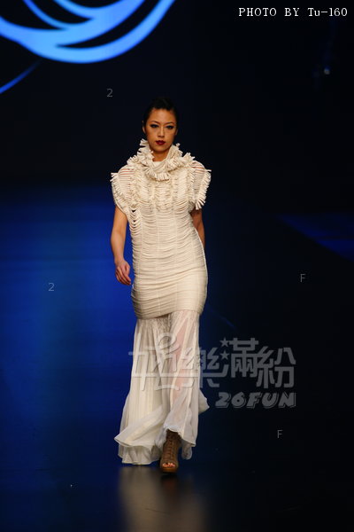 HKFW2011W-D3G1_123.jpg