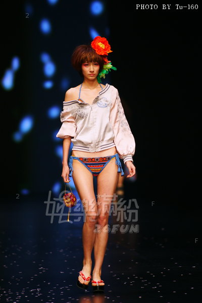 HKFW2011W-D1G1_039.jpg