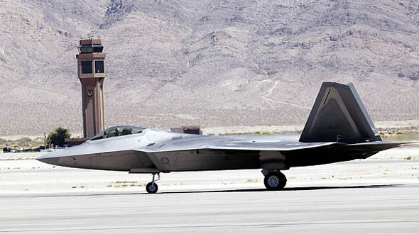 F-22 009.jpg