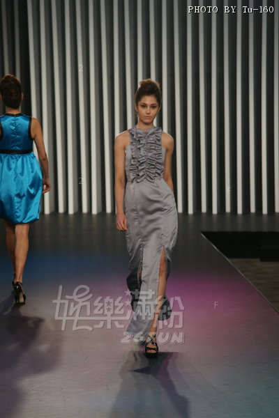 HKFW2010S-D2M2_052.jpg