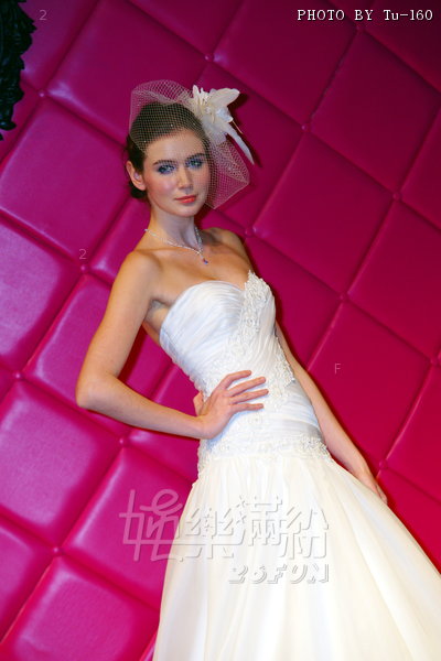 HKFW2011W-D3W5_51.jpg